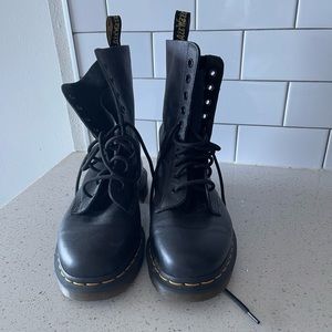 Soft Leather Doc Martens - only worn twice - size 9/EU 41